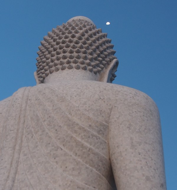 Is Buddha popping out moons?