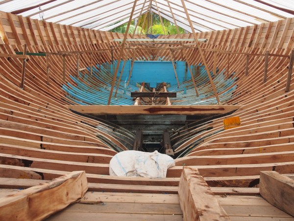 Impressive construction of a local boat