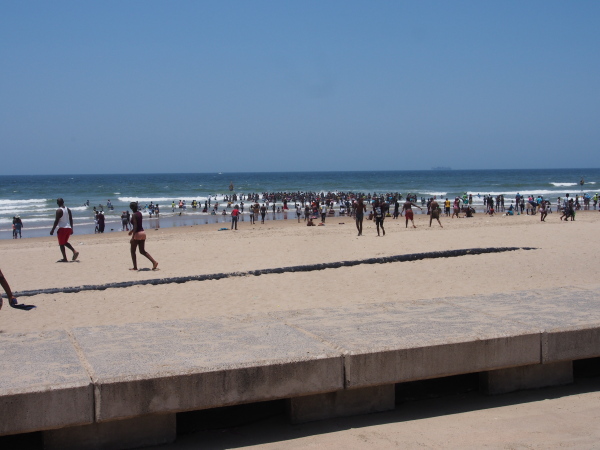 Addington Beach on a hot day